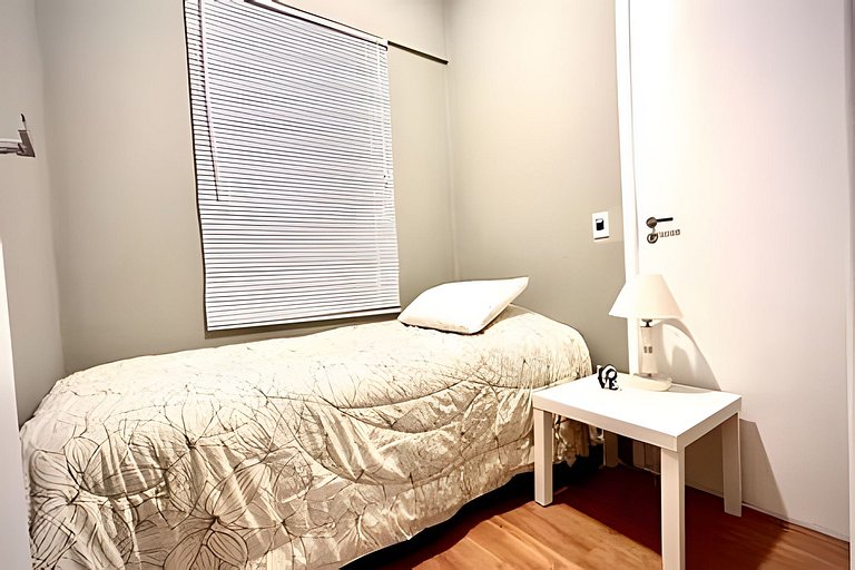 LIBERDADE BALI★AC CAMARGO★BP★ HOSPITAIS★VAGA★METRO