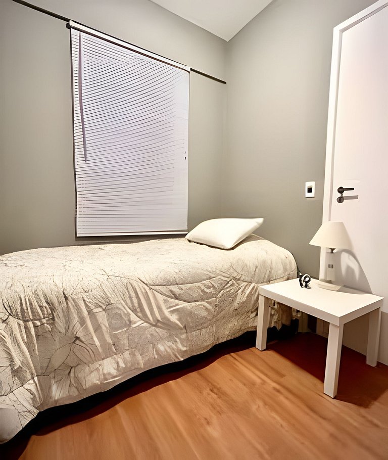 LIBERDADE BALI★AC CAMARGO★BP★ HOSPITAIS★VAGA★METRO