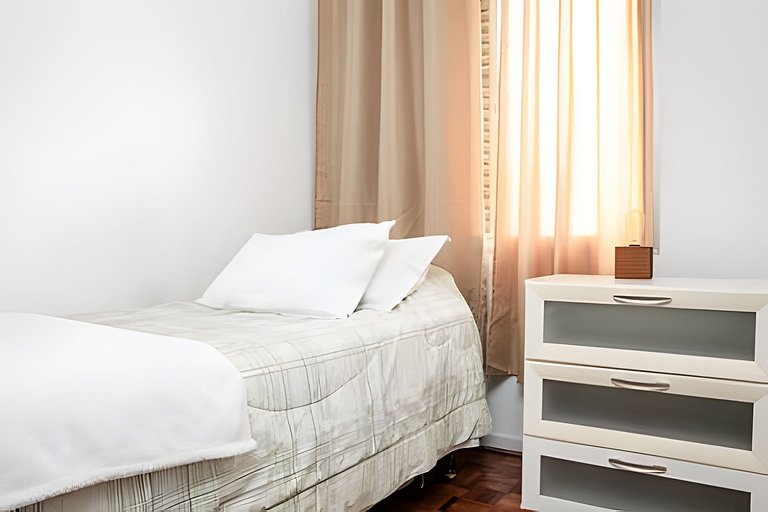 Vila Olímpia Jade 3 DORM Wifi Vaga Metro Insper