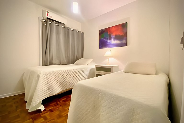 Vila Olímpia Yellow  by Mob Inn