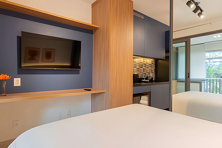 HUB Vila Madalena ACADEMiA METRO