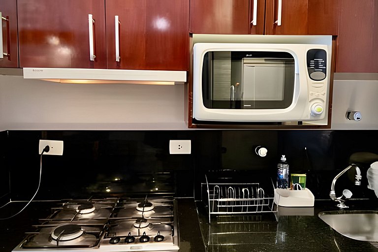 Itaim Alto Padrão 2suítes MobInn 803