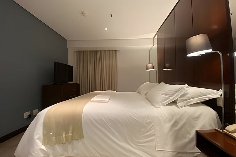 Itaim Alto Padrão 2suítes MobInn 803