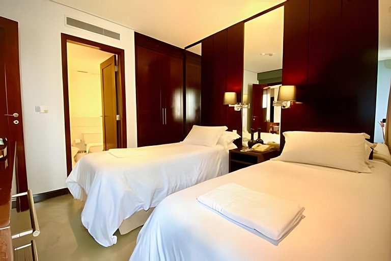 Itaim Alto Padrão 2suítes MobInn 803