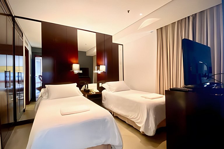 Itaim Alto Padrão 2suítes MobInn 803