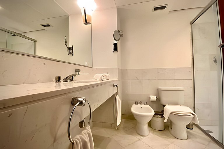 Itaim Alto Padrão 2suítes MobInn 803