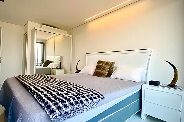 Jockey Faria Lima Alto Padrão by Mob Inn