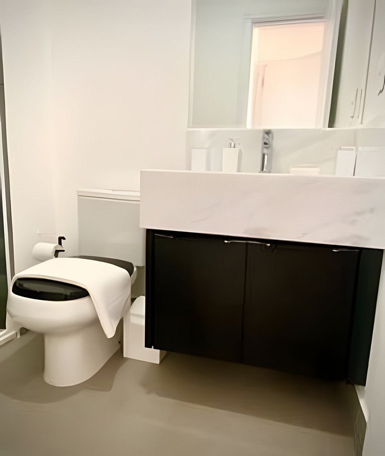 Jockey Faria Lima Alto Padrão by Mob Inn