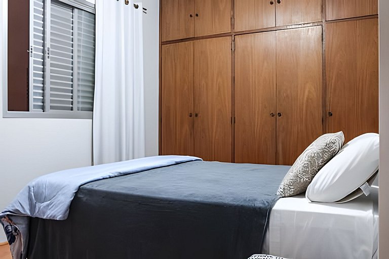 Liberdade GREY AC Camargo Vaga Metro 3Dorm