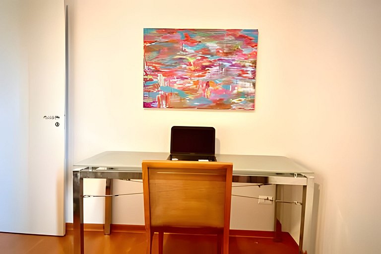 ★LIBERDADE SUBLIME By Mob Inn★ACCAMARGO★METRÔ★VAGA