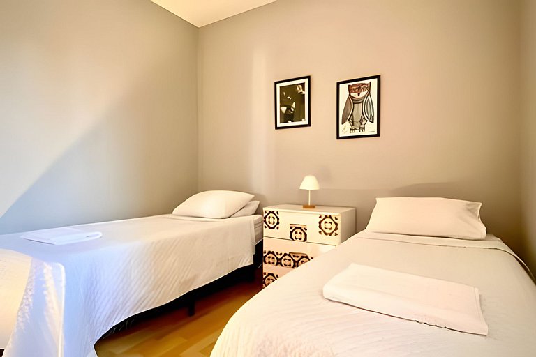 Liberdade BLACK AC Camargo Vaga Metro 3Dorm