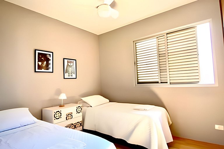 Liberdade BLACK AC Camargo Vaga Metro 3Dorm