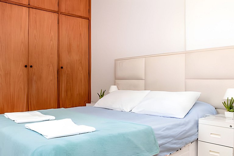 Liberdade BLACK AC Camargo Vaga Metro 3Dorm