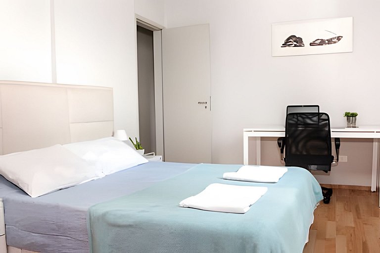 Liberdade BLACK AC Camargo Vaga Metro 3Dorm