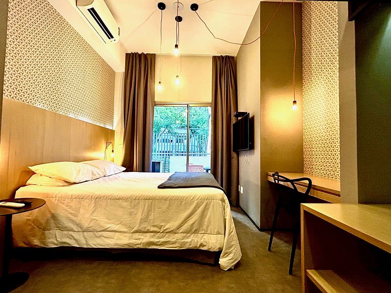 E Side Vila Madalena 53