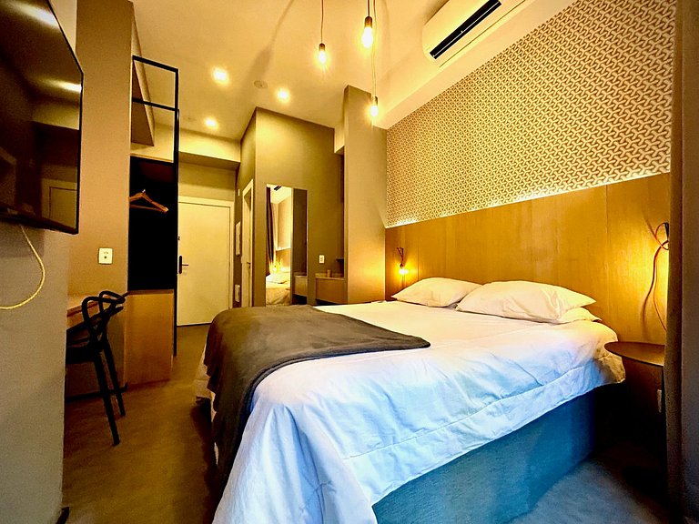 E Side Vila Madalena 53