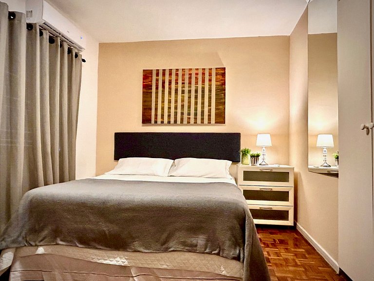 Vila Olímpia Jade 3 DORM Wifi Vaga Metro Insper