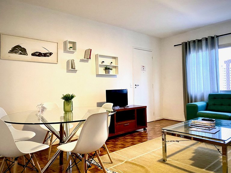 Vila Olímpia Jade 3 DORM Wifi Vaga Metro Insper